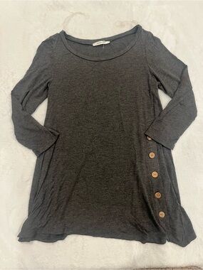 Emerald Charcoal Gray Button Accent Tunic Top Size Small